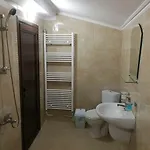 게스트하우스 слънчевата къща 3*